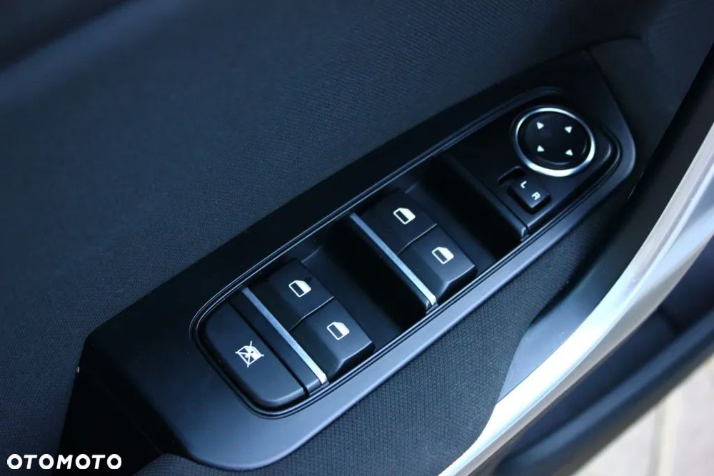 Kia Ceed 1.6 CRDi SCR S - 24