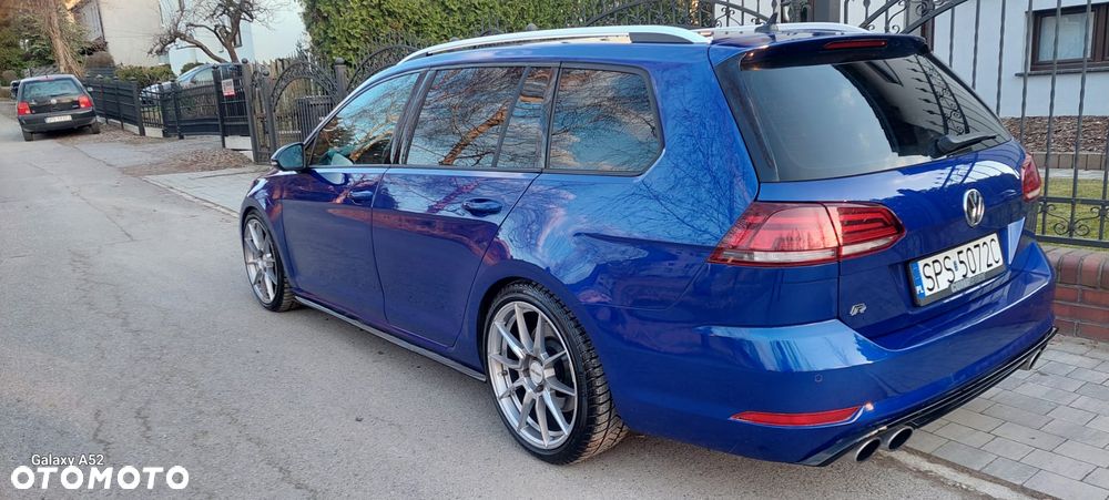 Volkswagen Golf - 10