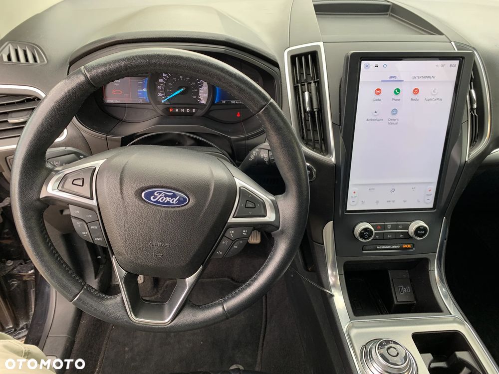 Ford Edge - 16