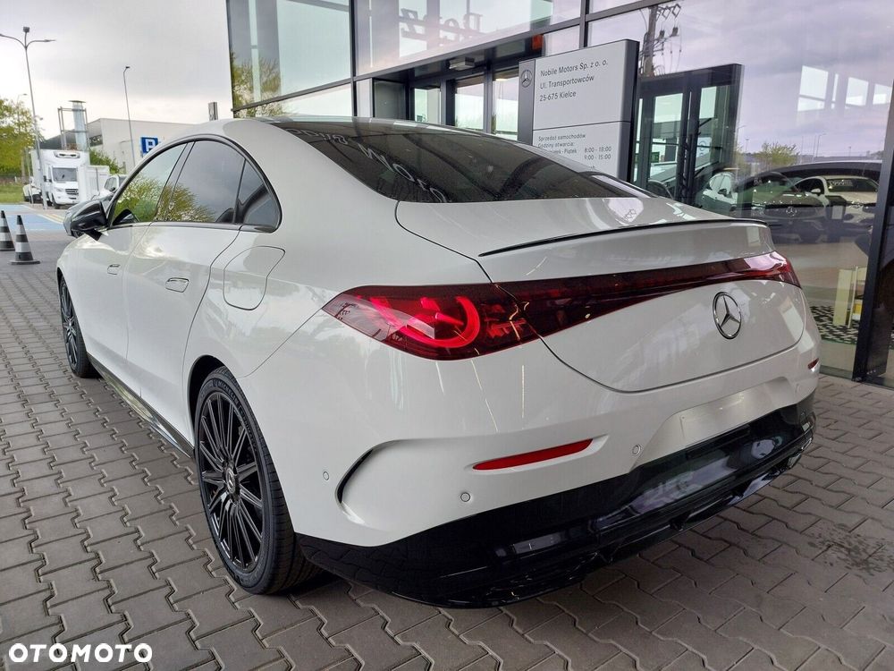 Mercedes-Benz CLA - 6