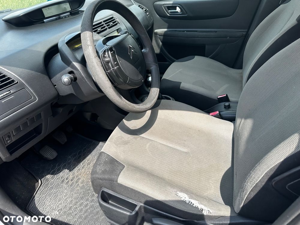 Citroën C4 1.6 HDi Impress - 8