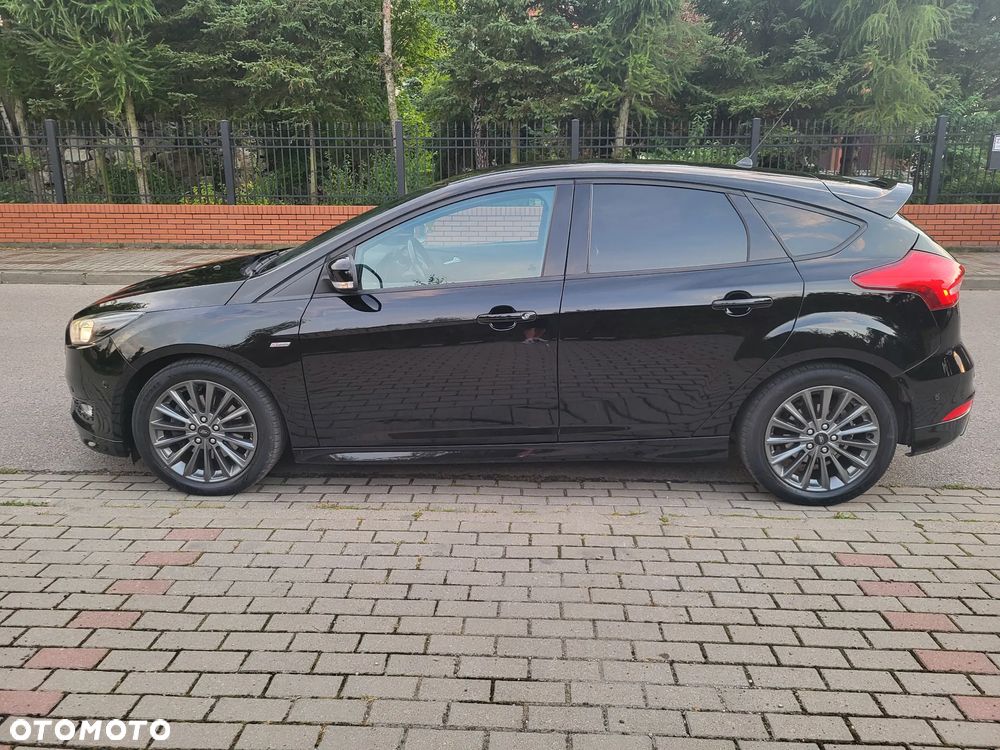 Ford Focus 1.5 EcoBoost Black Edition ASS - 8