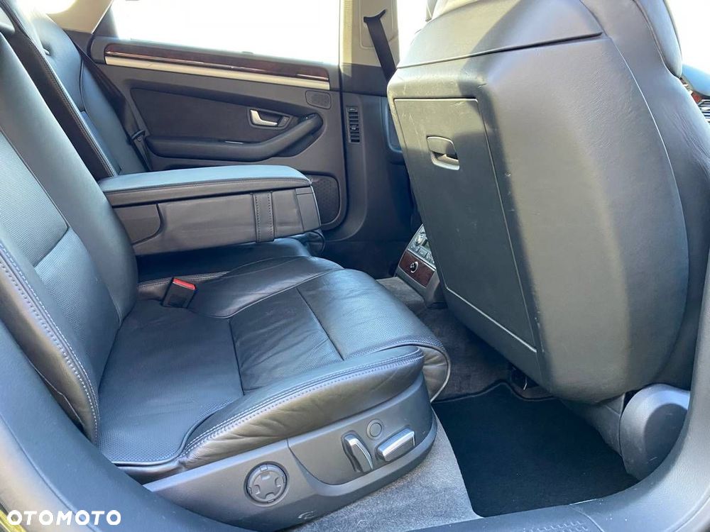 Audi A8 3.0 TDI DPF quattro - 11