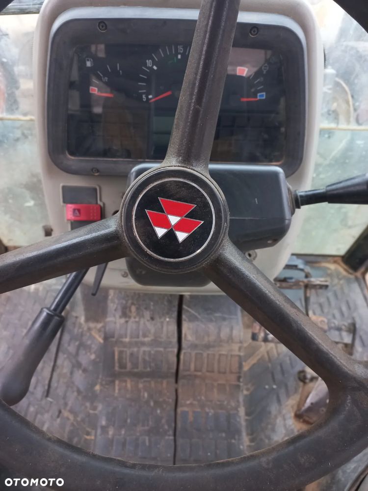 Kabina Massey Ferguson 4215,4220,4225,4225,4230,4235,4245,4255,4260,4270,4335,4355,6260,drzwi,szyby,dach,siedzenie pasażera,plastiki,wiązka elektryczna,licznik,tapicerka,podsufitka,nawiewy,wentylator,wykładzina,błotniki,orbitrol OSPC125ON150N1211,SAUER DANFOSS. - 7