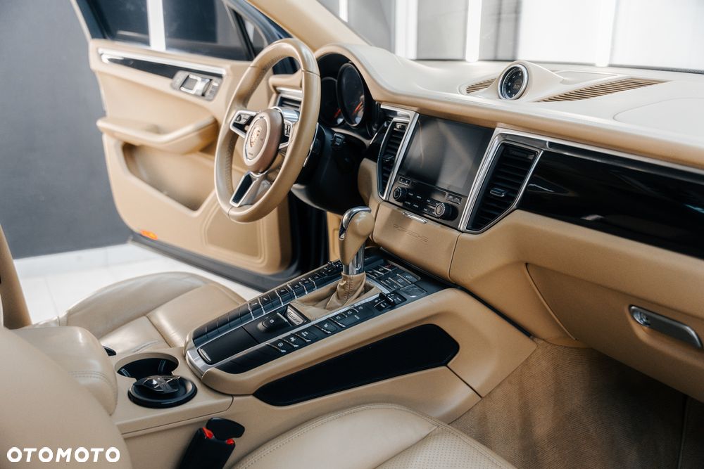Porsche Macan PDK - 34