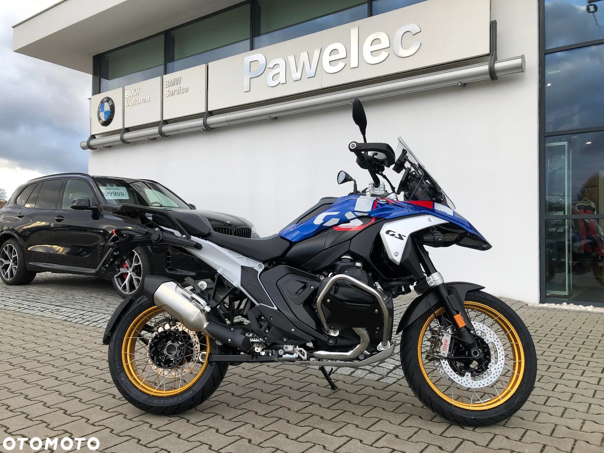 BMW R - 1