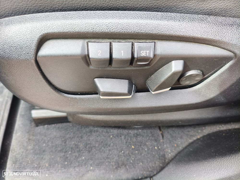 BMW X5 25 d sDrive Comfort 7L - 7