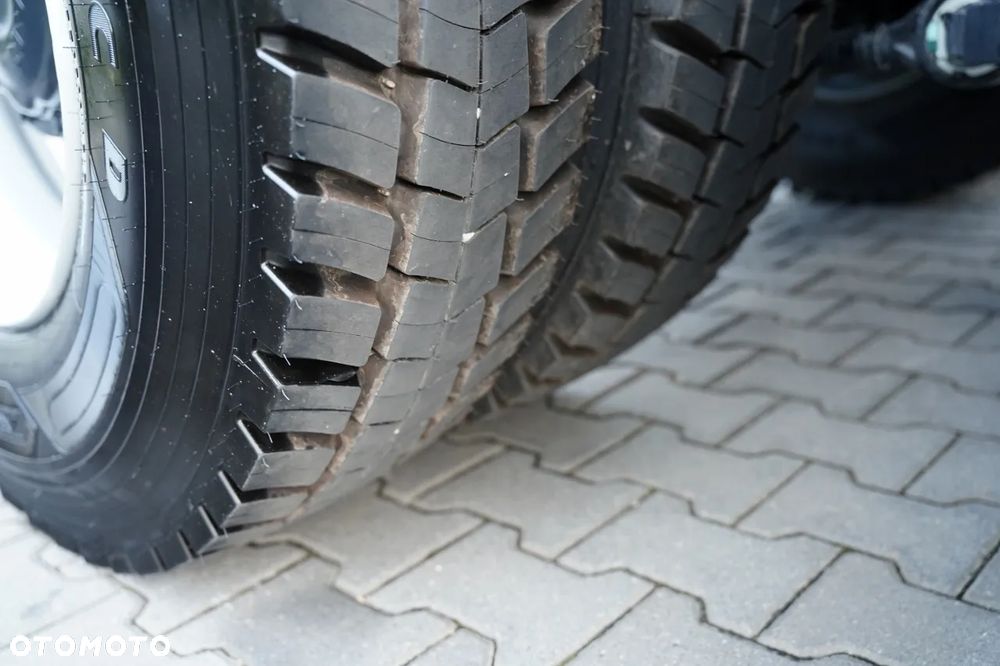 MAN TGS 41.480 / 8X8 / WYWROTKA / TYLNOZSYPOWA / KH KIPPER / HARDOX / BOGATE WYPOSAŻENIE / - 25