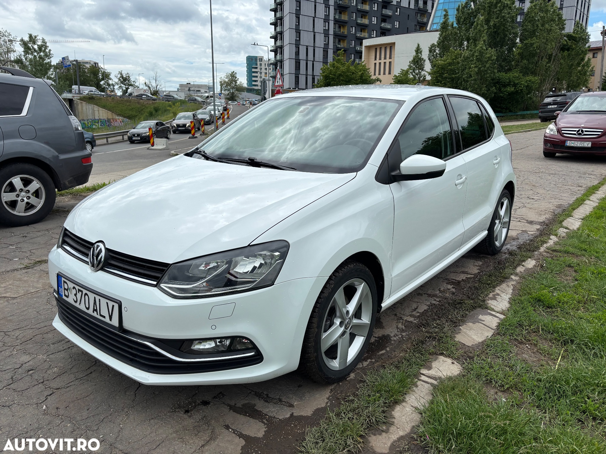 Volkswagen Polo 1.2 TSI BMT Comfortline - 2