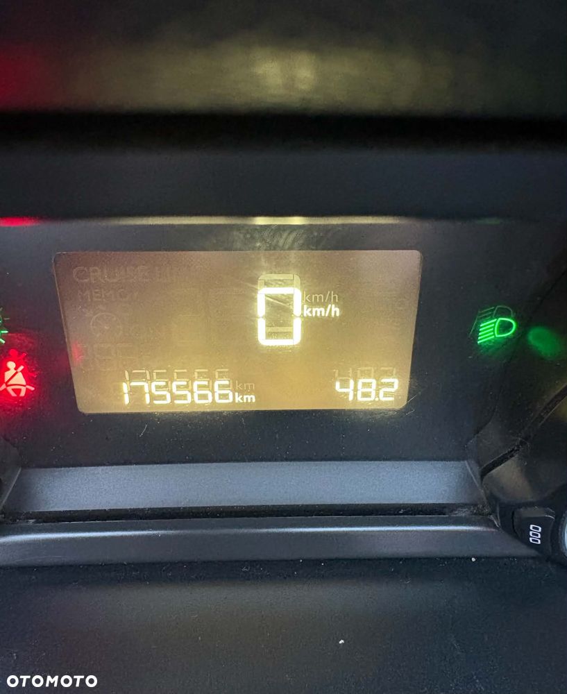 Peugeot 308 - 4