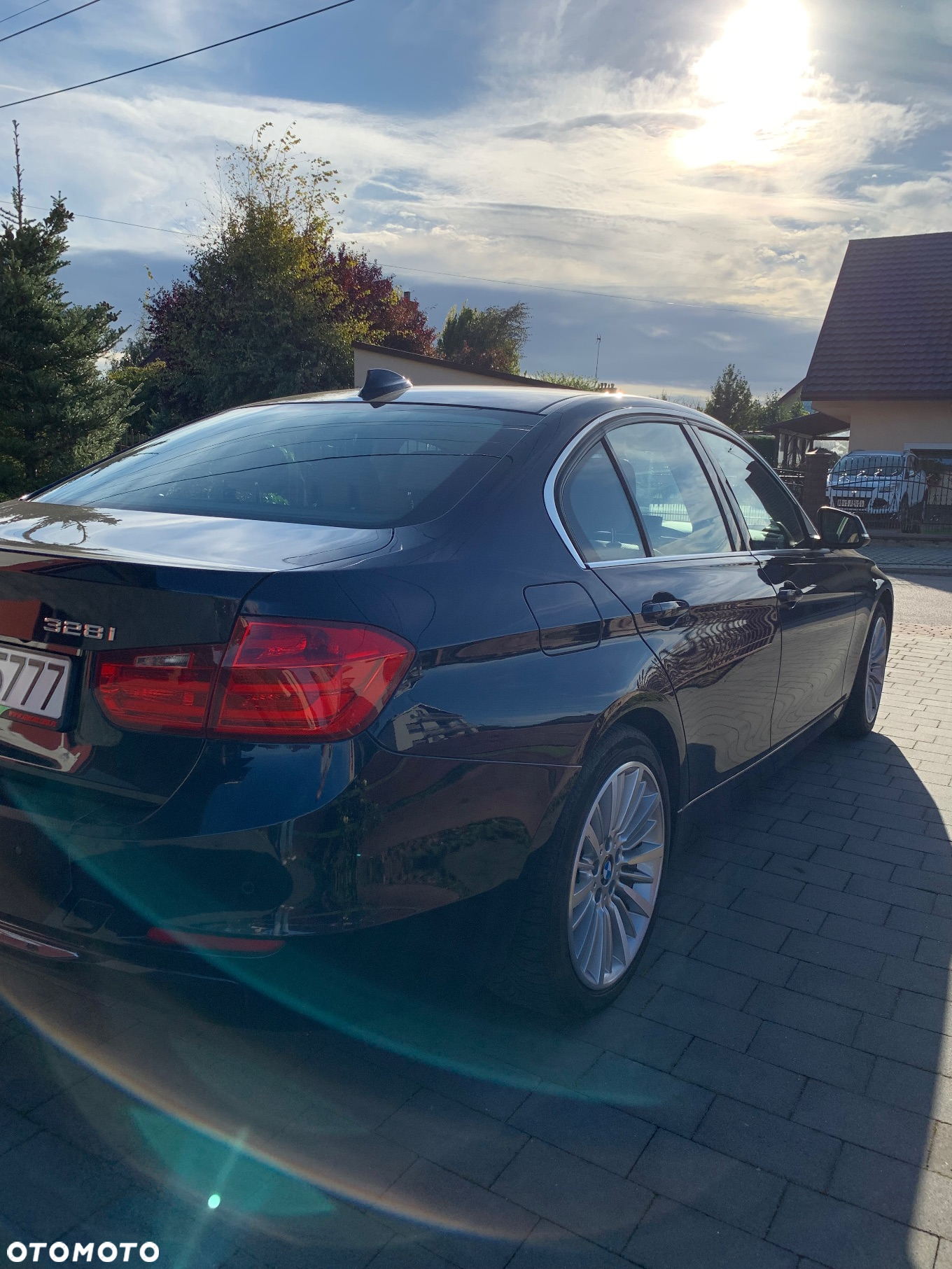 BMW Seria 3 328i xDrive Luxury Line - 4