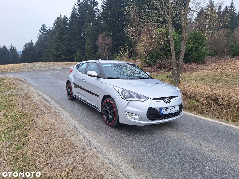 Hyundai Veloster 1.6 GDI Comfort - 3
