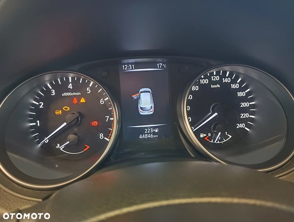 Nissan Qashqai - 9