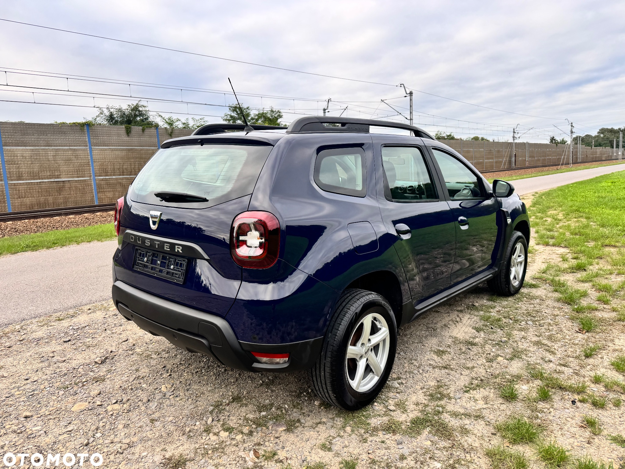 Dacia Duster 1.6 SCe Comfort - 4