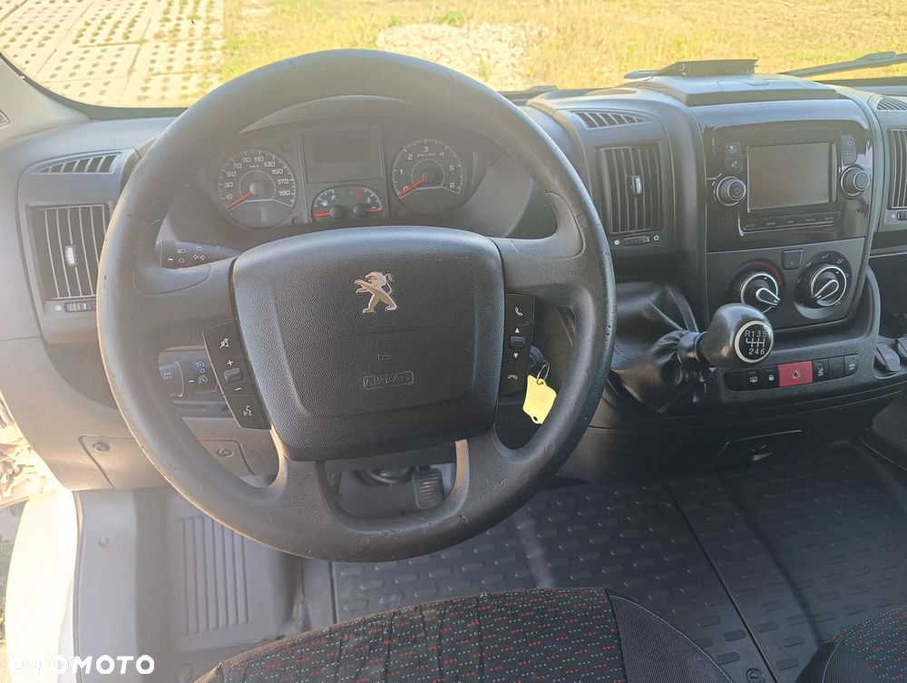 Peugeot Boxer - 12