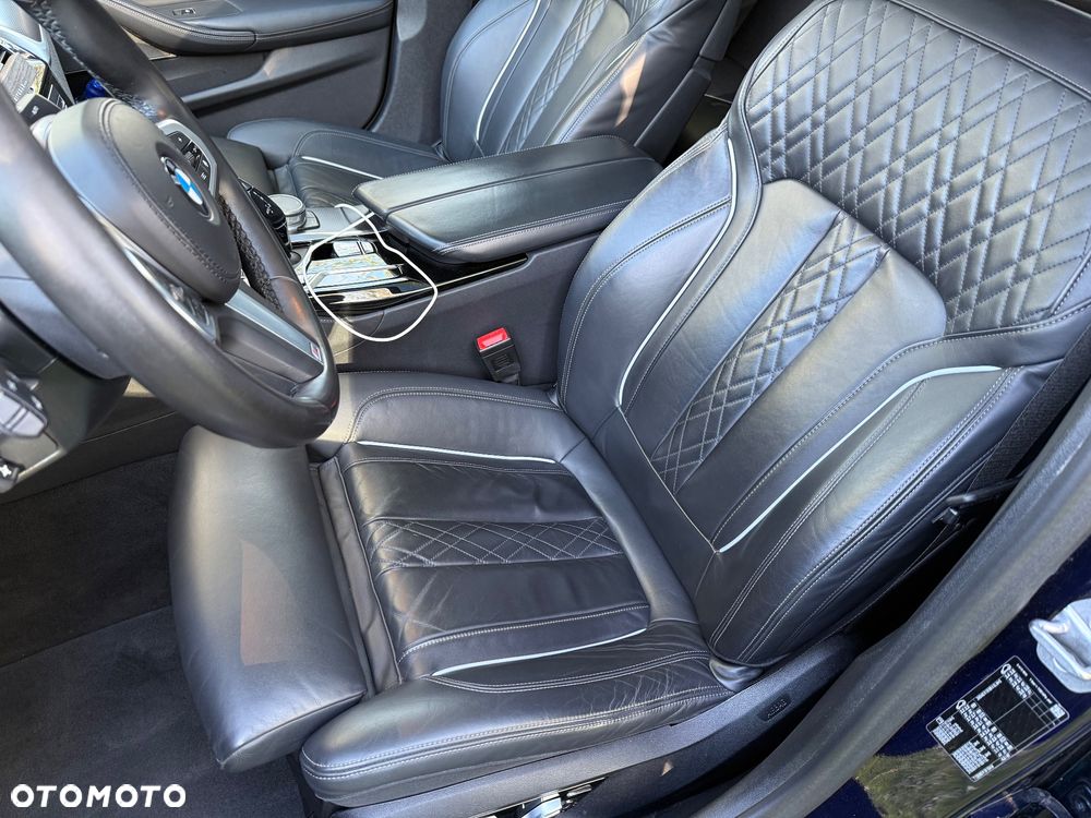 BMW Seria 5 520d MHEV M Sport sport - 32