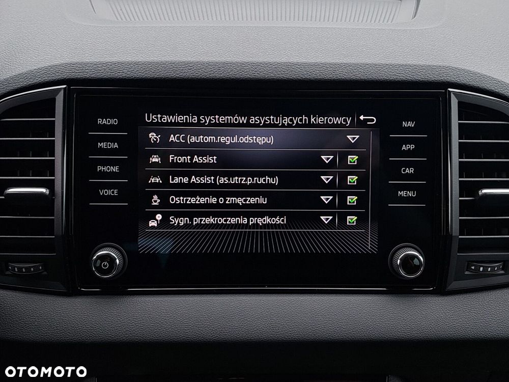 Skoda Karoq 1.5 TSI ACT Edition 130 DSG - 27