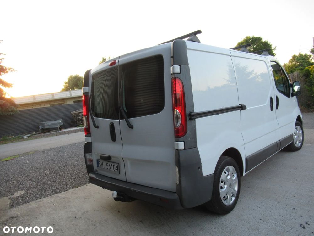 Renault TRAFIC - 4