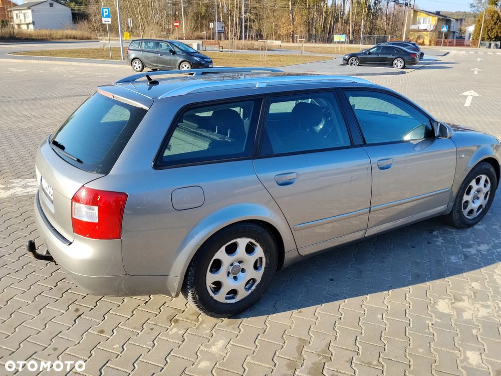 Audi A4 Avant 1.9 TDI - 9