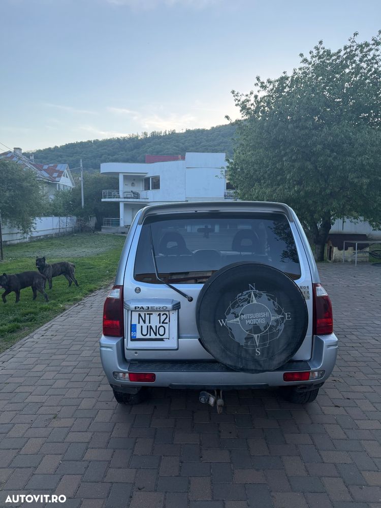 Mitsubishi Pajero 3.2 DI-D Automatik Liberty - 4