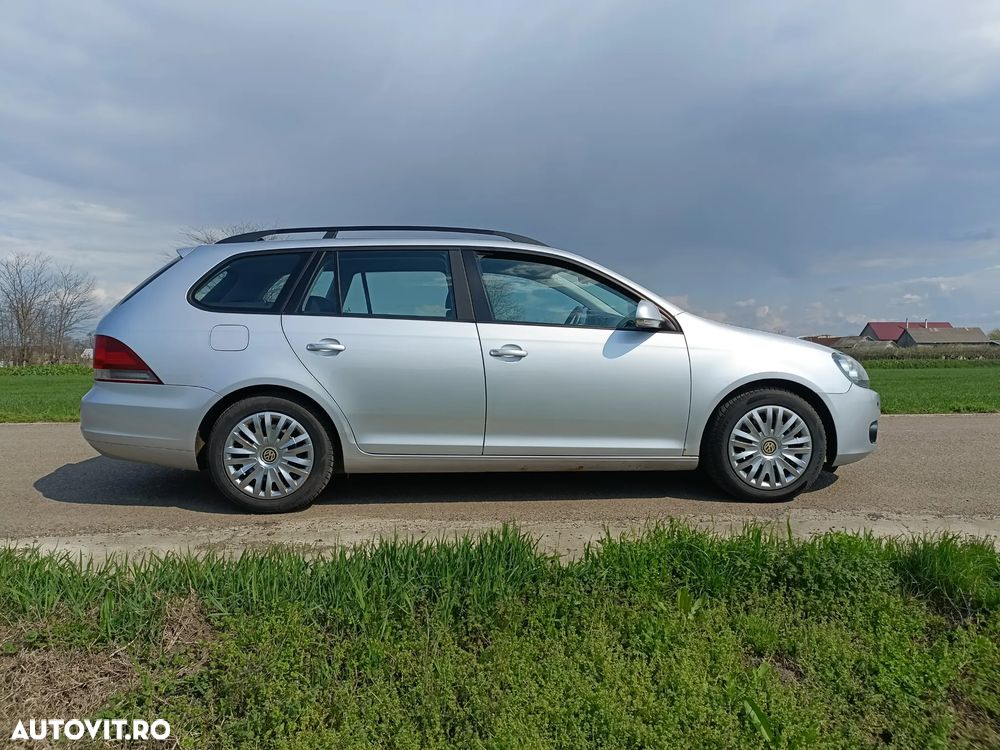 Volkswagen Golf 1.6 TDI DPF Comfortline - 1