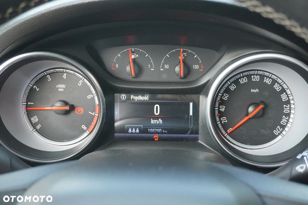 Opel Astra 1.4 Turbo Innovation - 37