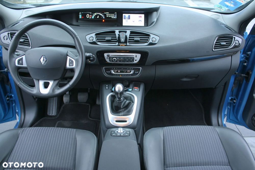 Renault Scenic Energy dCi 130 Start & Stop Bose Edition - 29