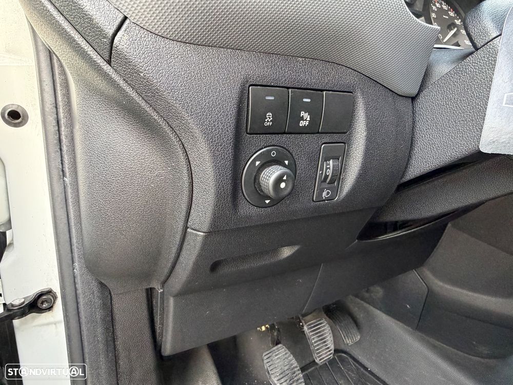 Citroën Berlingo Longa - 19