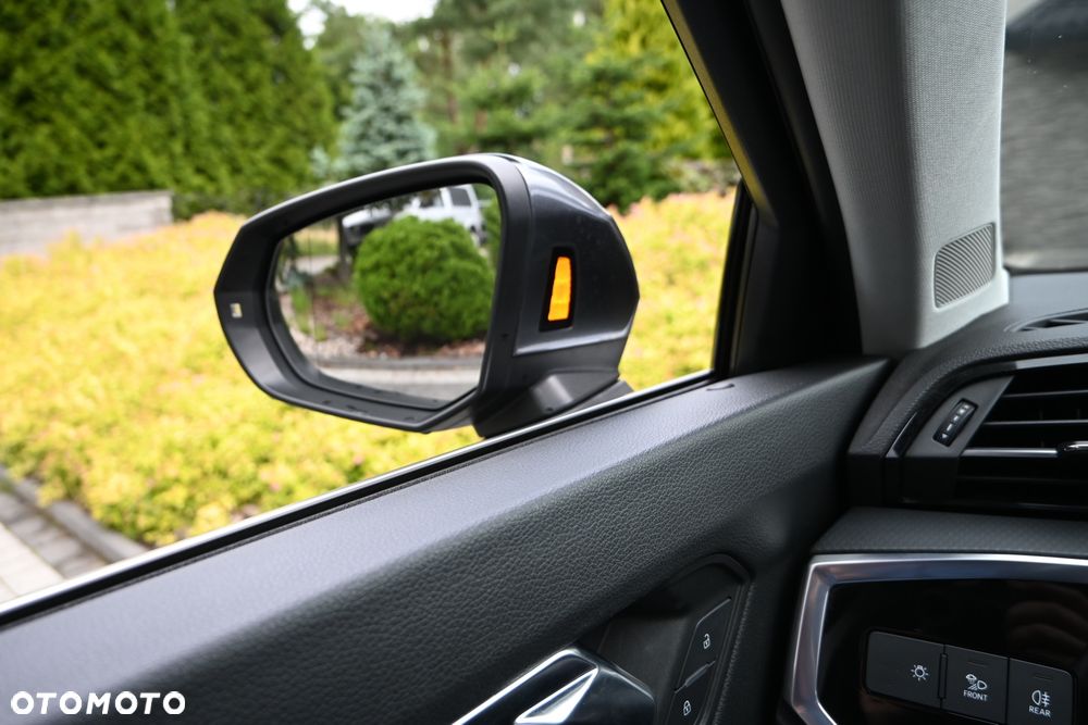 Audi Q3 Sportback 35 TDI S tronic S line - 37