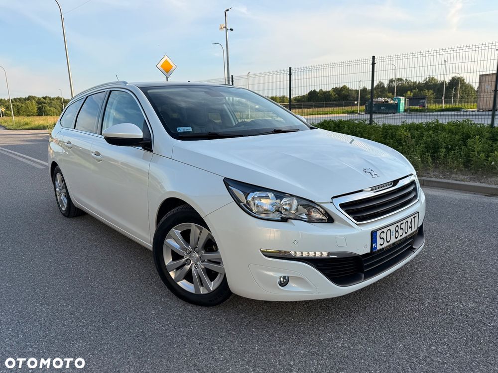 Peugeot 308 1.6 BlueHDi Allure S&S - 10