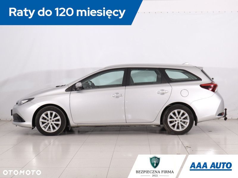 Toyota Auris - 4
