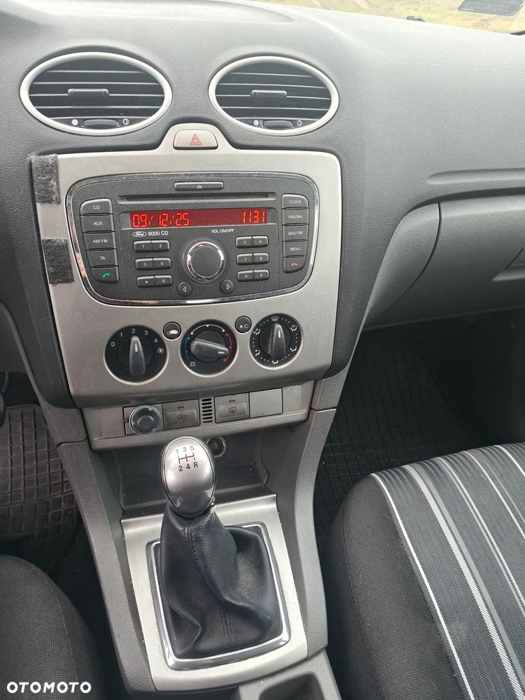 Ford Focus 1.6 TDCi Trend - 9