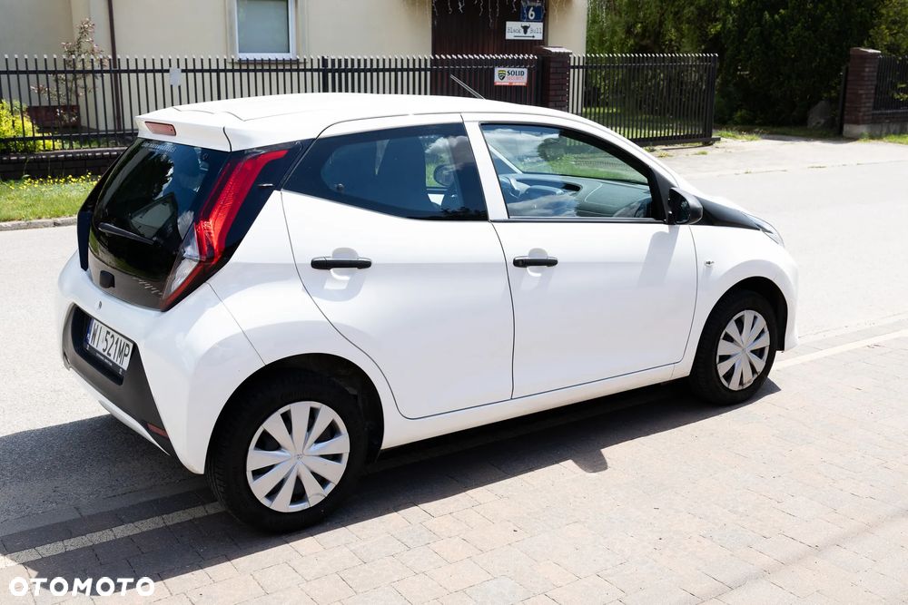 Toyota Aygo 1.0 VVT-i JBL Edition - 1