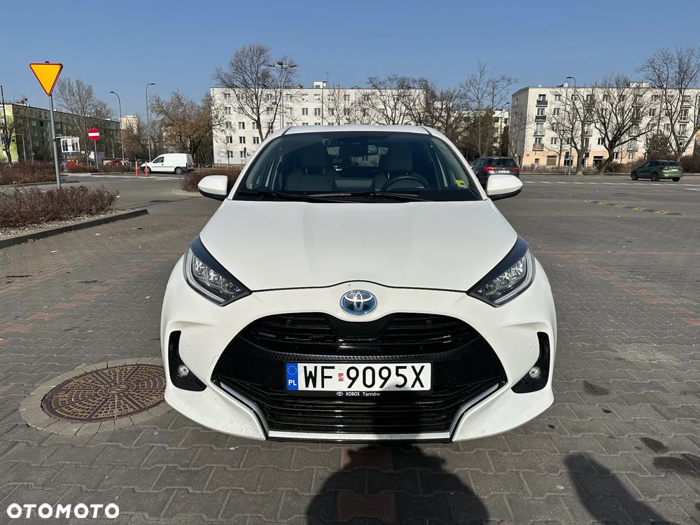 Toyota Yaris 2023 photo 3
