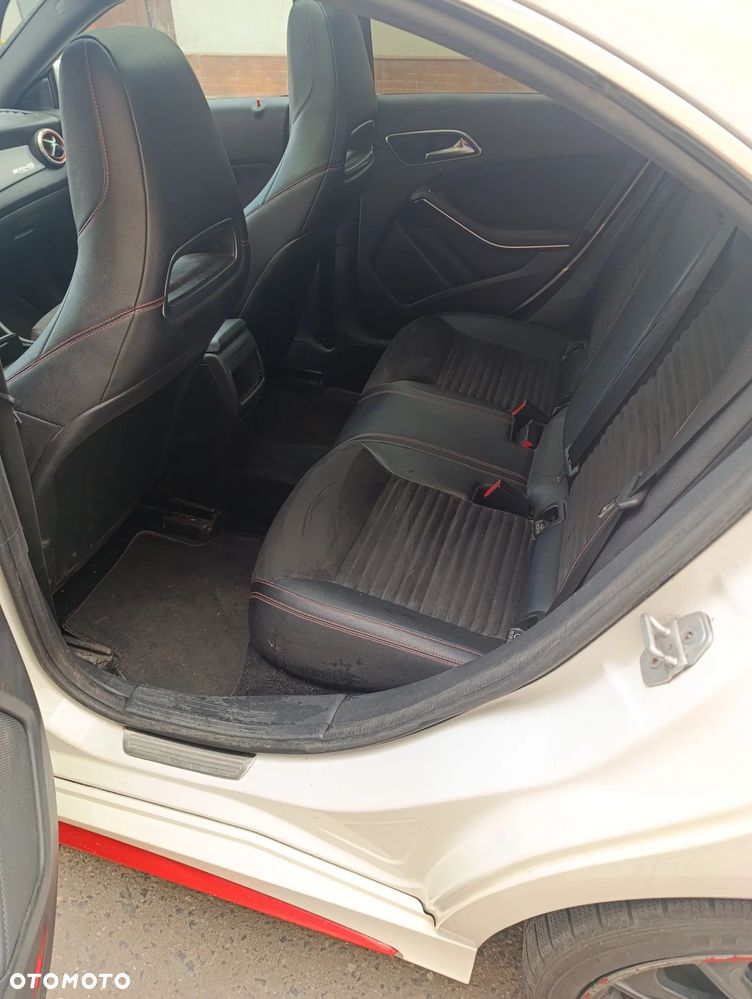 Mercedes-Benz CLA 250 Sport 7G-DCT - 8
