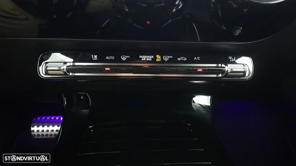 Mercedes-Benz A 180 Limousine d AMG Line Aut. - 25