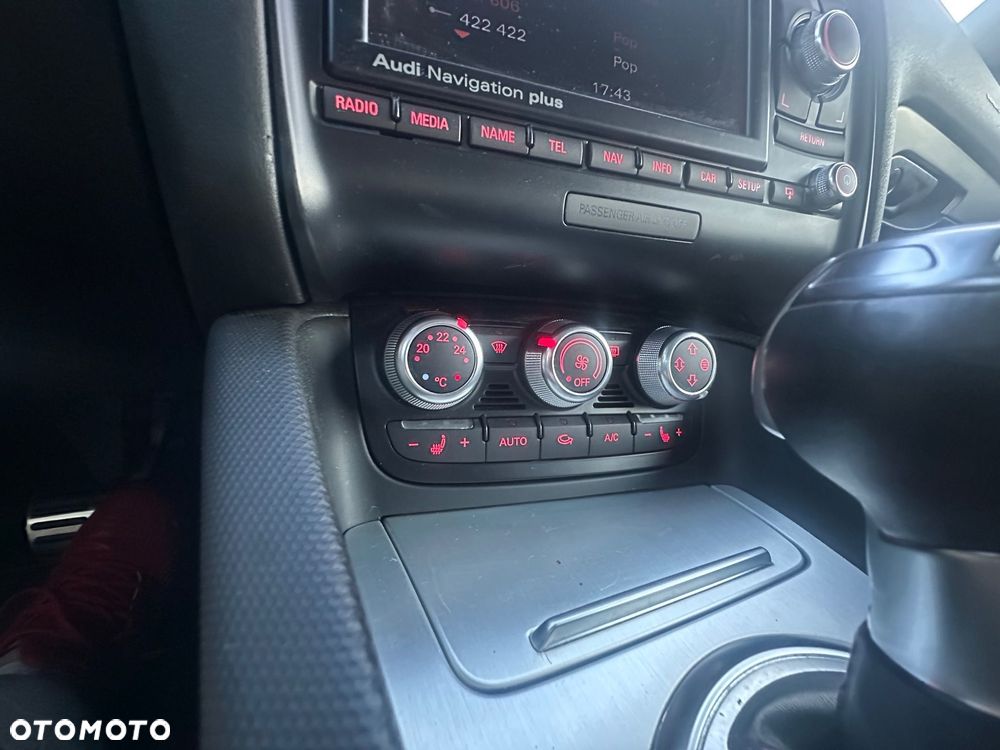 Audi TT S Coupé - 26