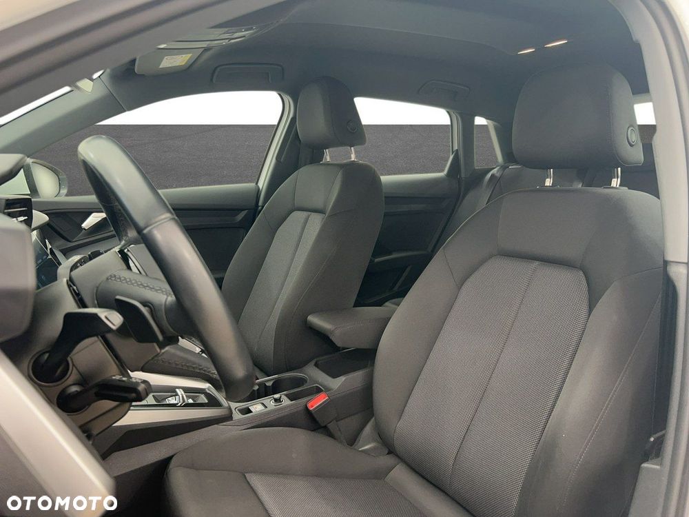 Audi A3 Sportback 35 TFSI mHEV S tronic - 16