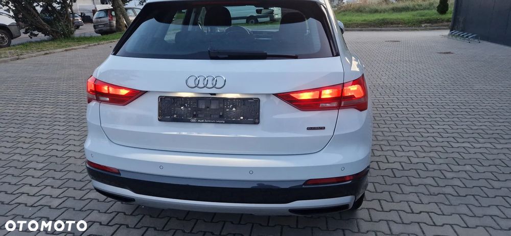 Audi Q3 2.0 TDI Quattro S tronic - 32