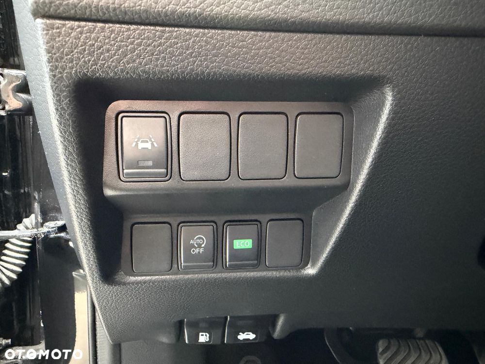 Nissan Qashqai 1.3 DIG-T Tekna DCT - 34