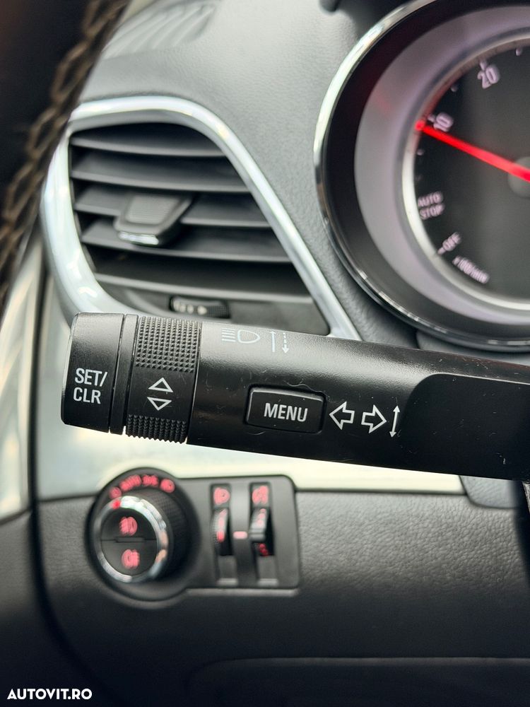 Opel Mokka 1.7 CDTI ECOFLEX Start/Stop Innovation - 28