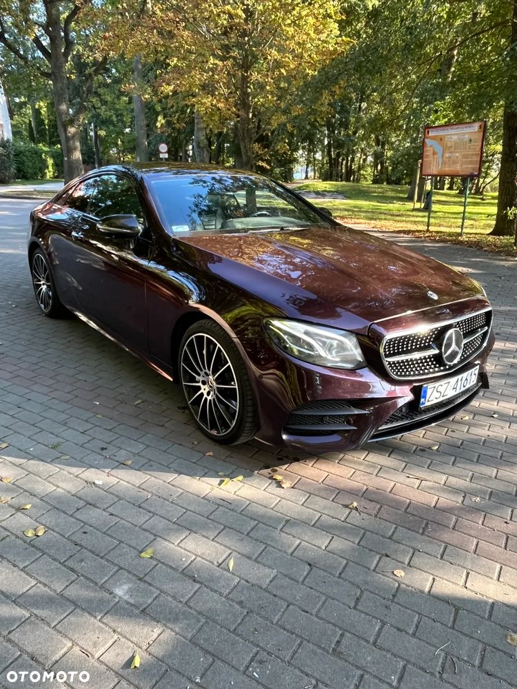 Mercedes-Benz Klasa E 400 d Coupe 4-Matic 9G-TRONIC - 4