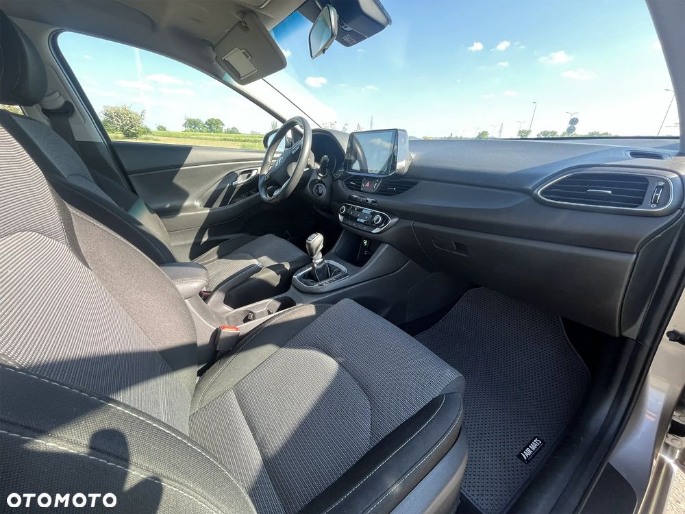 Hyundai i30 1.4 Classic + - 15