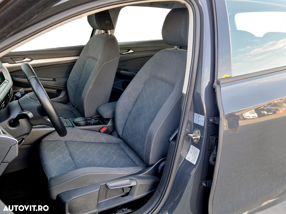 Volkswagen Golf 1.5 TSI ACT Life - 10