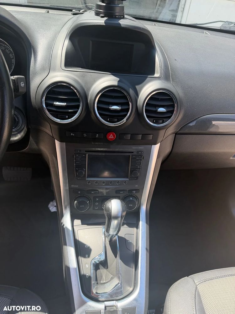 Opel Antara - 10
