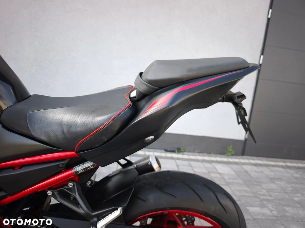Kawasaki Z 900 - 11