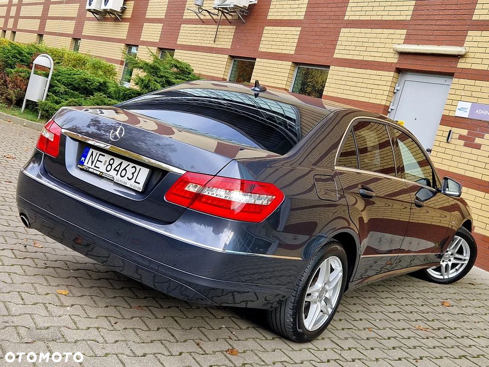 Mercedes-Benz Klasa E 200 BlueEFFICIENCY 7G-TRONIC Avantgarde - 15
