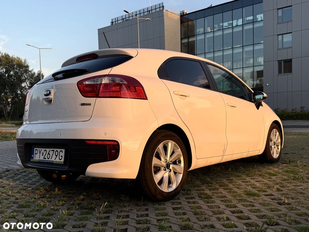 Kia Rio 1.2 Business Line - 4