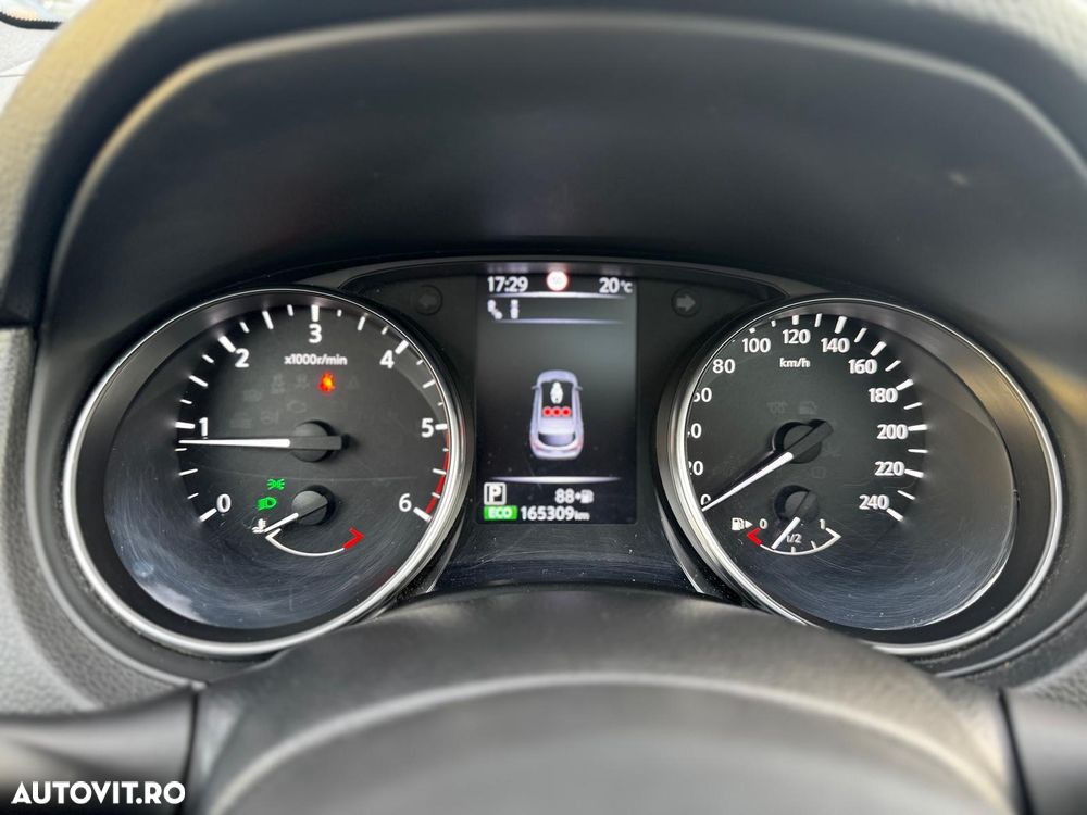 Nissan Qashqai 1.6 DCI Xtronic TEKNA+ - 7