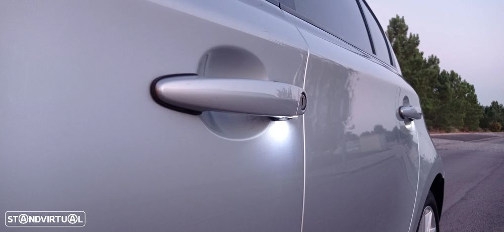 BMW 120 d DPF Edition Sport - 12